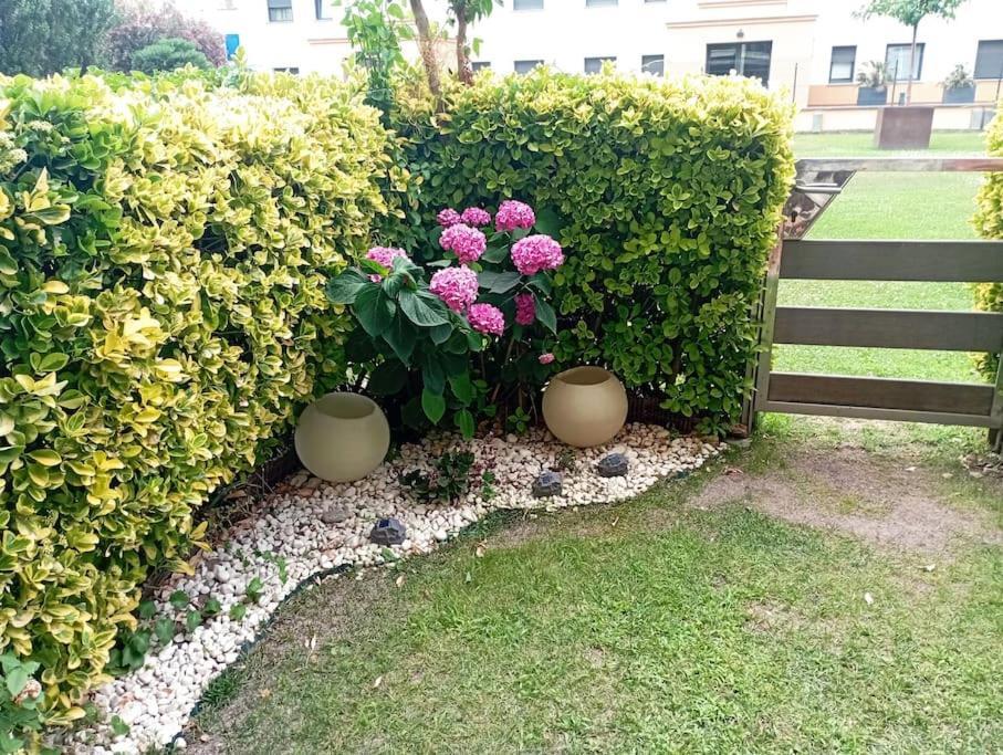 Apartamento En Primera Linea De Mar Roses Exterior foto